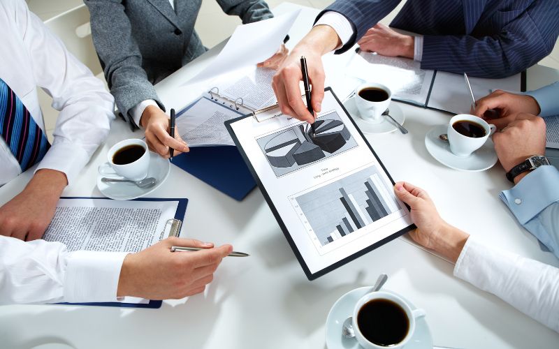 Doanh nghiệp cần vạch lộ trình triển khai AI