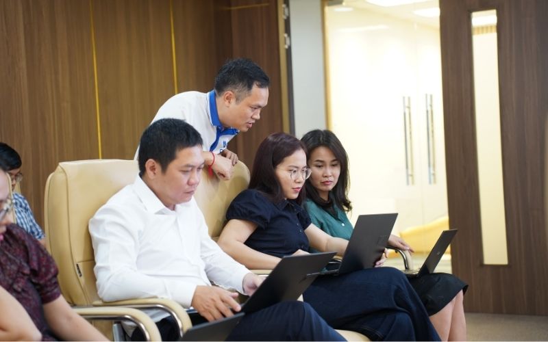 Tư vấn giải pháp AI dựa trên tình hình thực tế