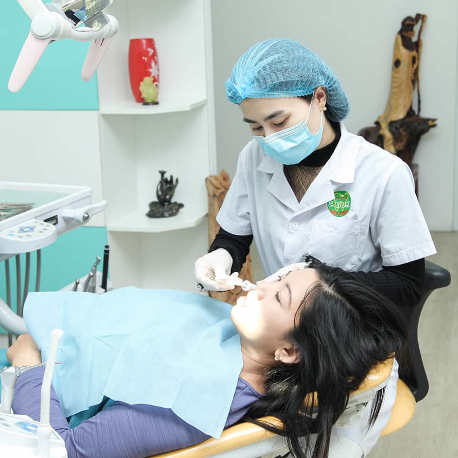 Lấy tủy răng có đau không