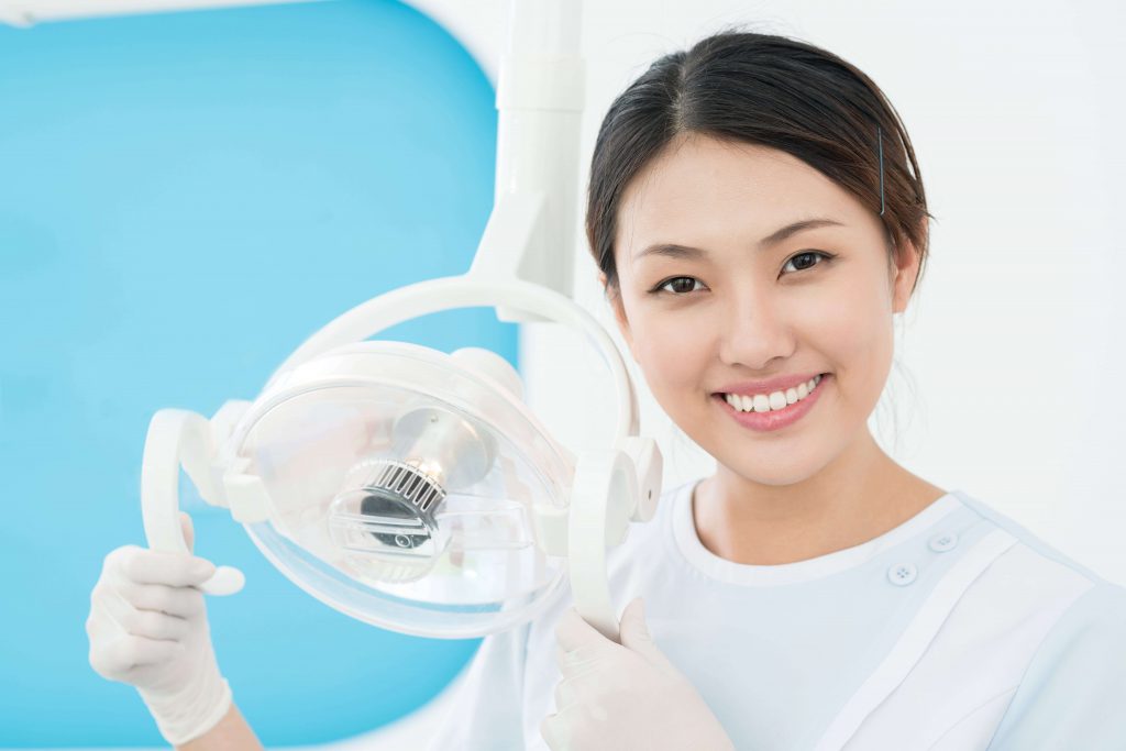 nhổ răng khôn có nguy hiểm không