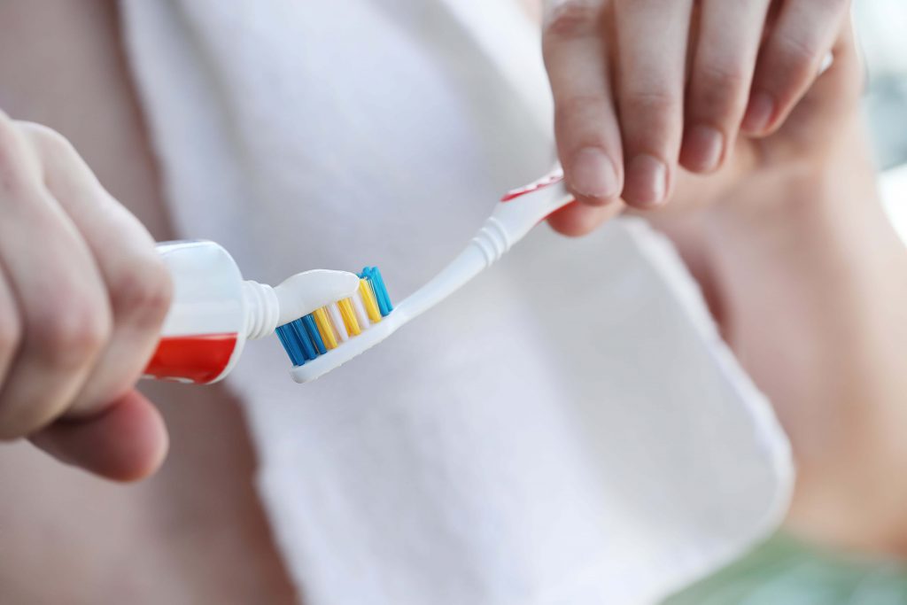 tẩy trắng răng có đau không